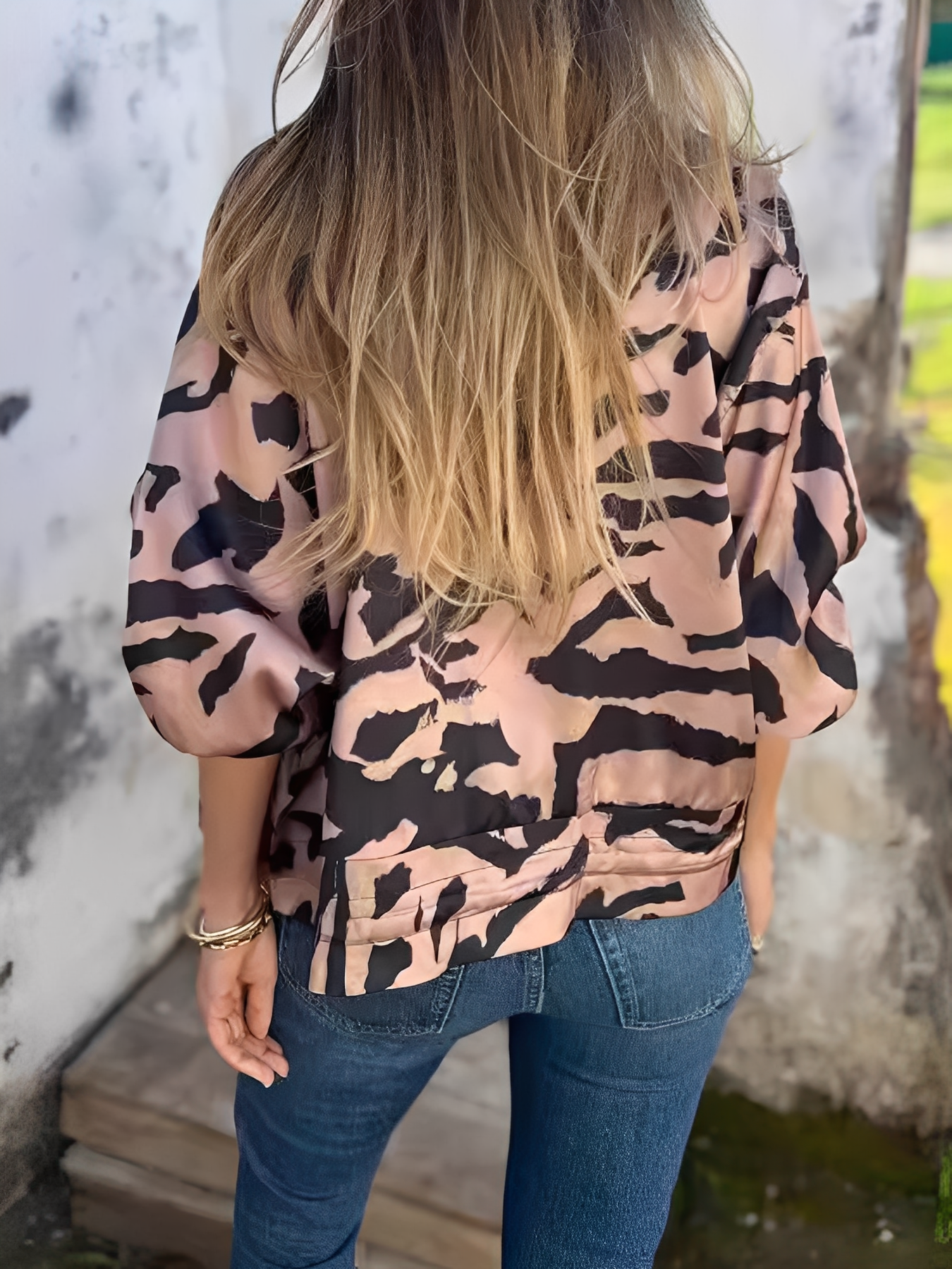 Ryana - Stylowa kurtka damska z zamkiem