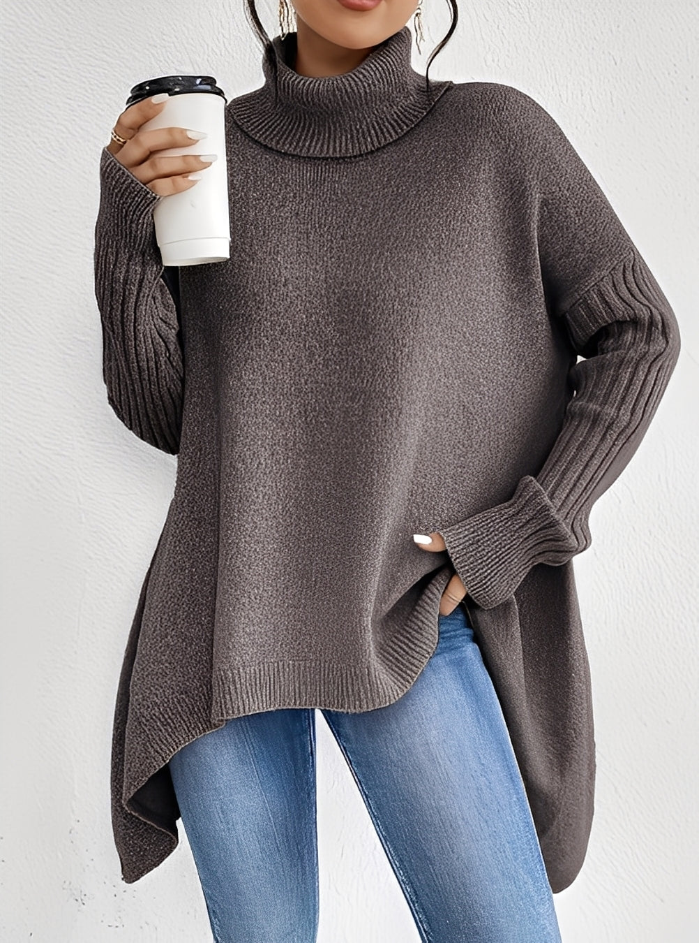 Wendy - Trendy długi sweter z wysokim kołnierzem dla kobiet