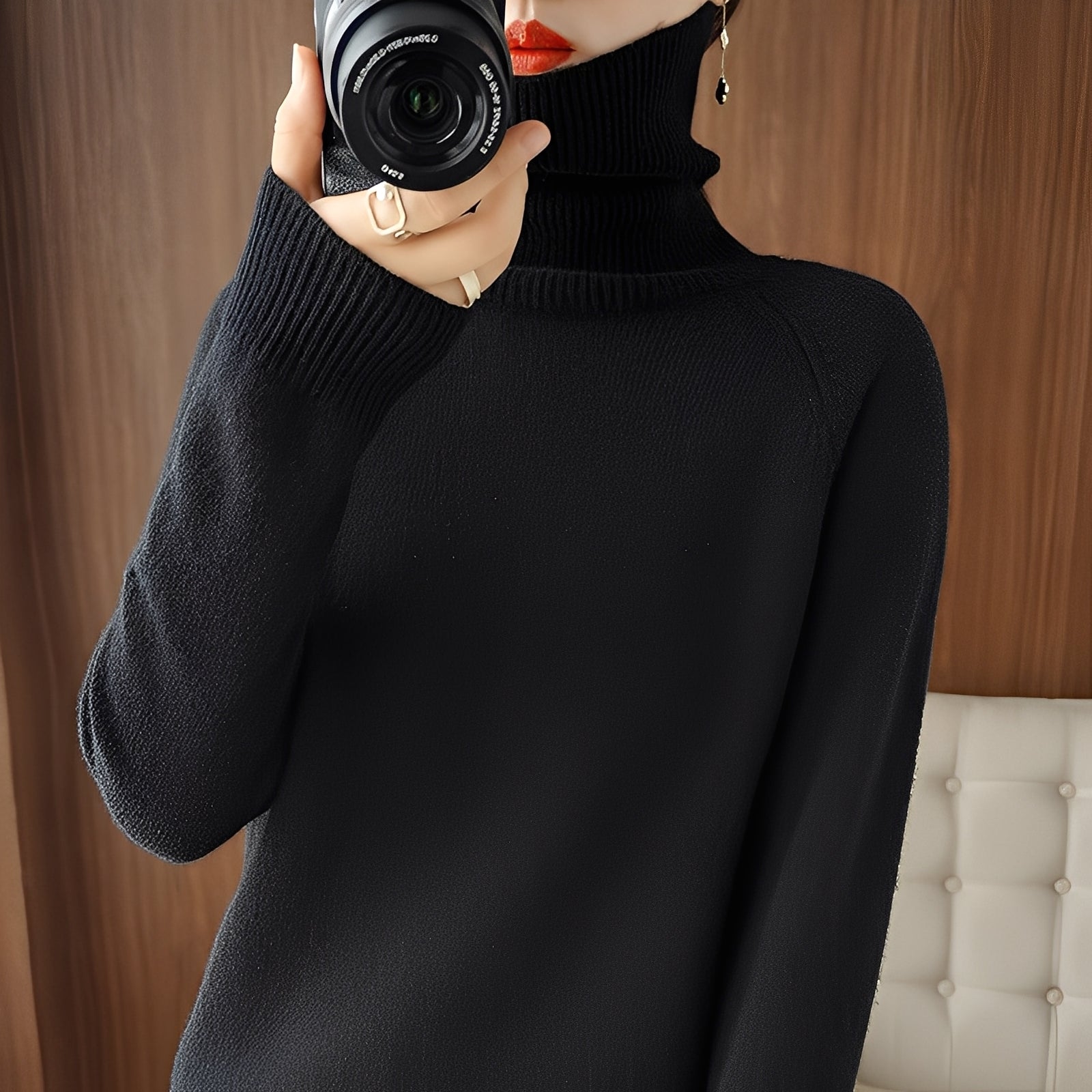 Kaycee - Modny damski sweter z wysokim kołnierzem