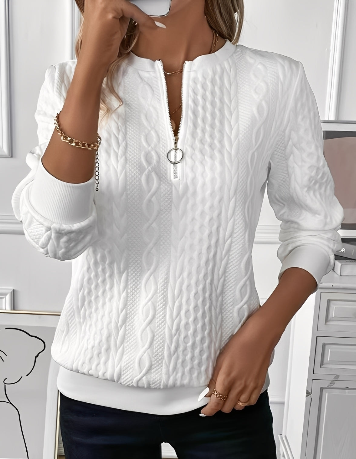 Davida - Stylowy, subtelny sweter damski z pikowaniem