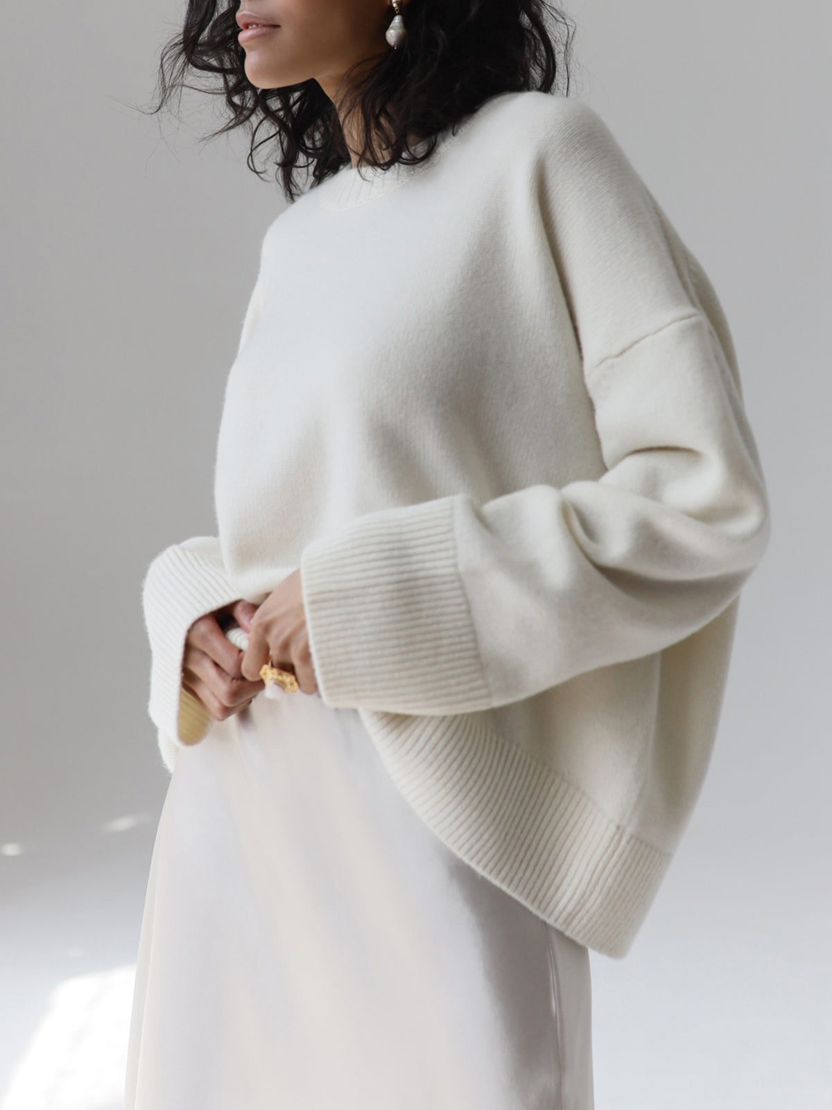 Amara – Oversized Pullover „Cukrowa Wata“