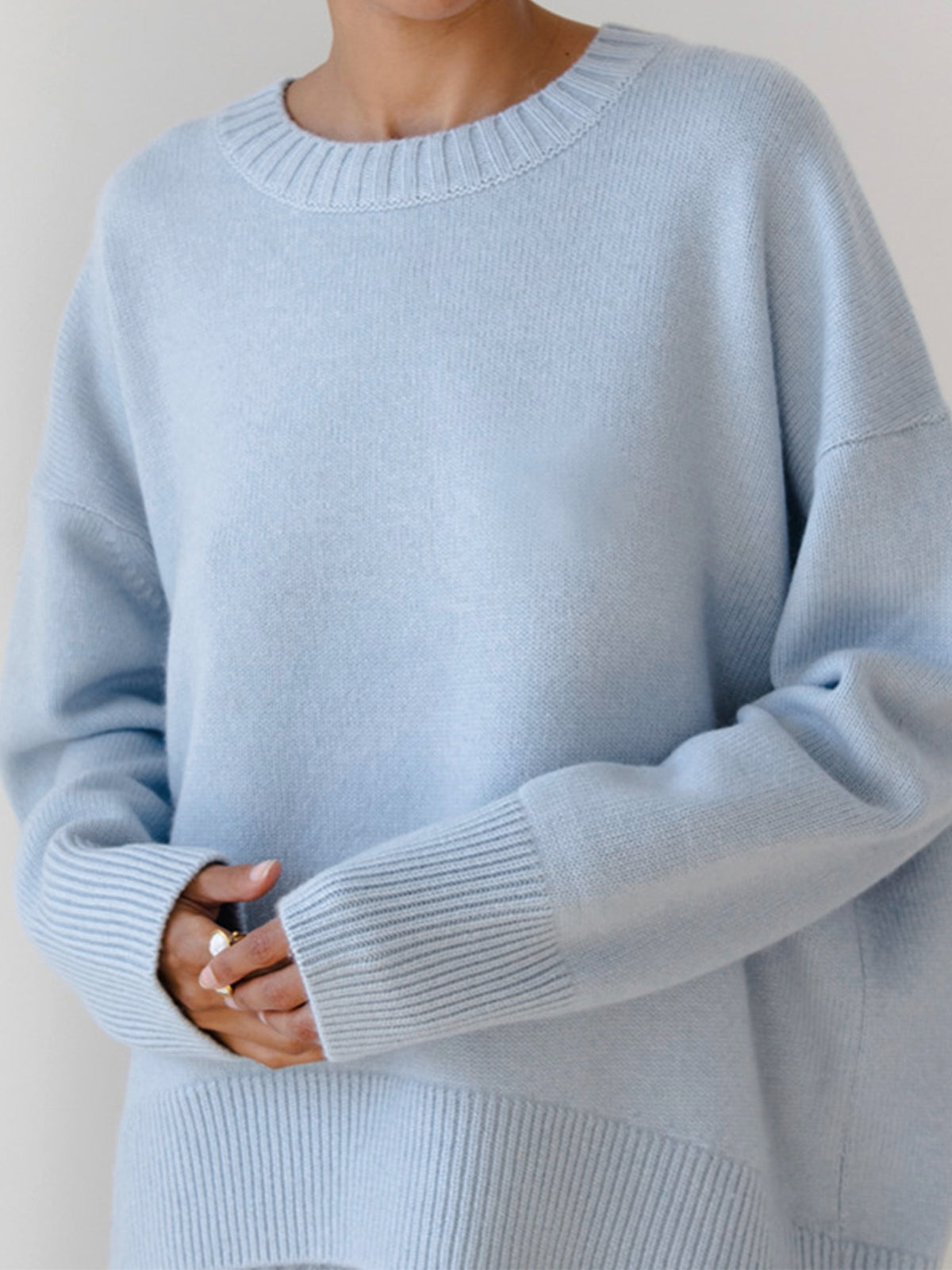 Amara – Oversized Pullover „Cukrowa Wata“