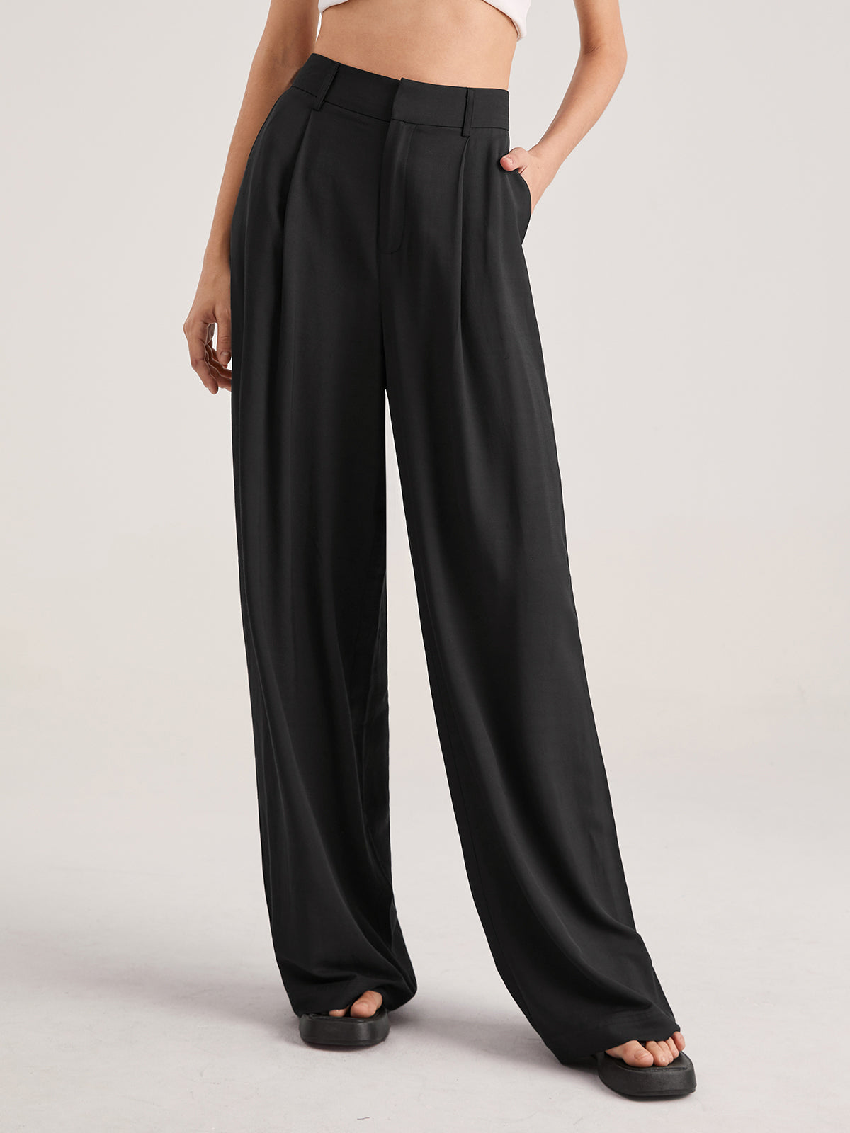 Nadia – Faltvorderhose z Wysokim Stanem