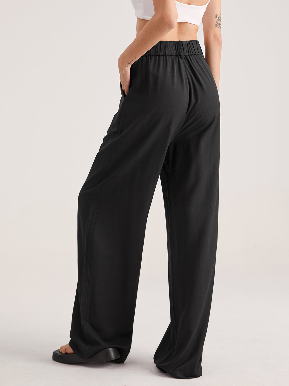 Nadia – Faltvorderhose z Wysokim Stanem