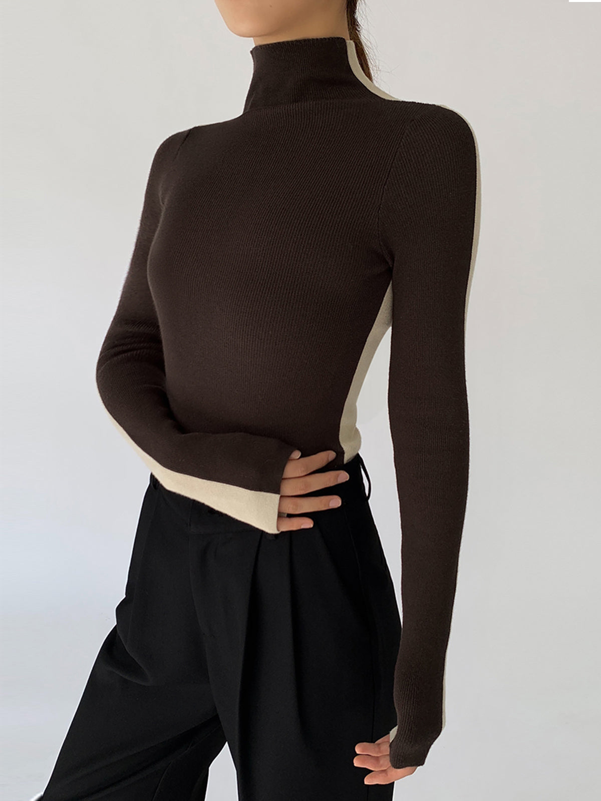 Tabea – Dwukolorowy Dwustronny Top Dzianinowy