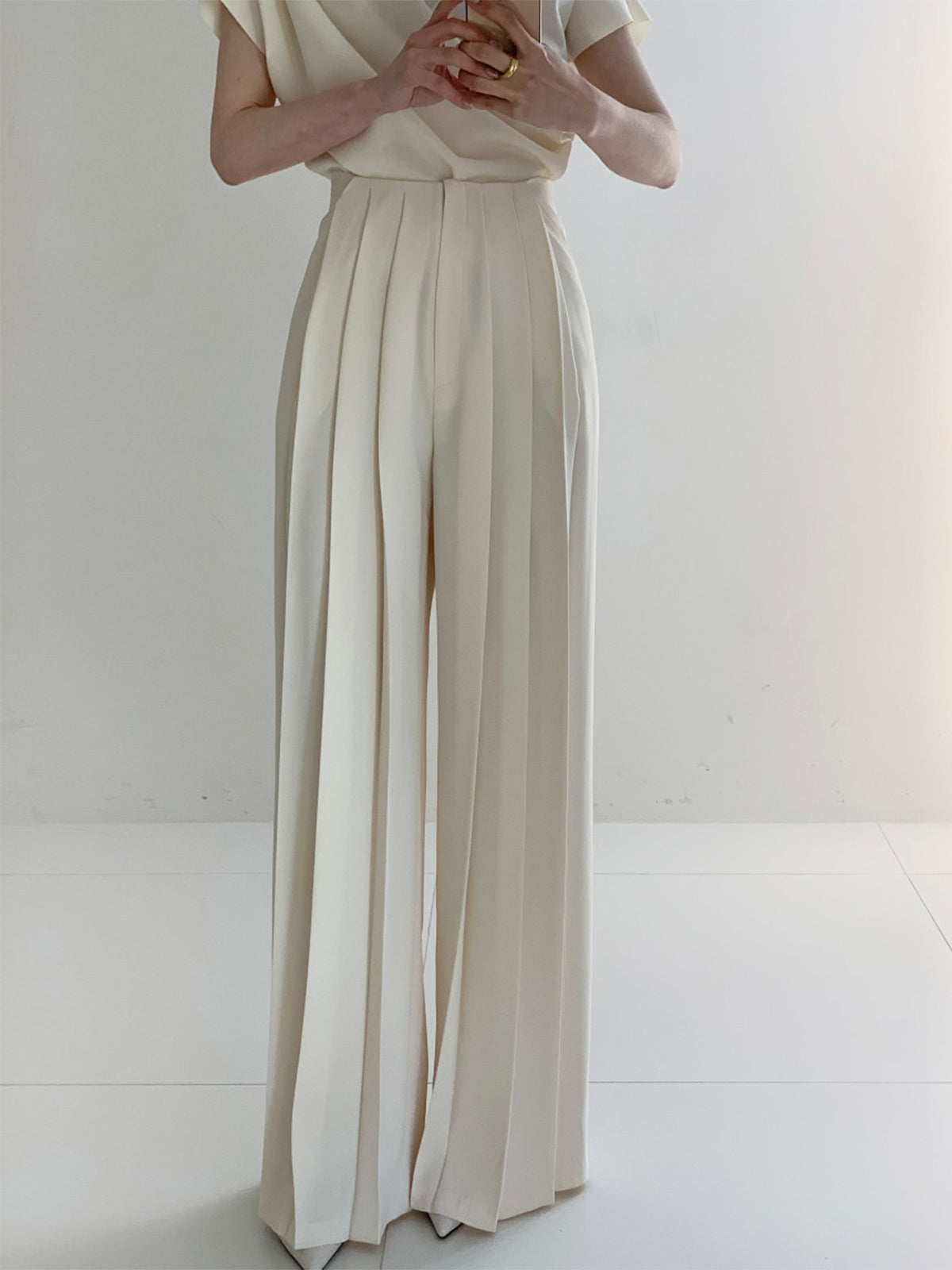 Marlene – Geplisste High-Waist Hose