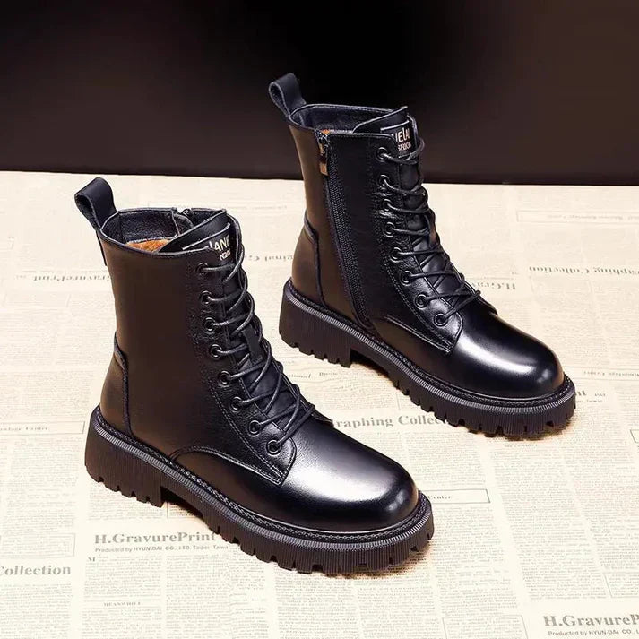 Delphine – Czarne Skórzane Buty Zimowe