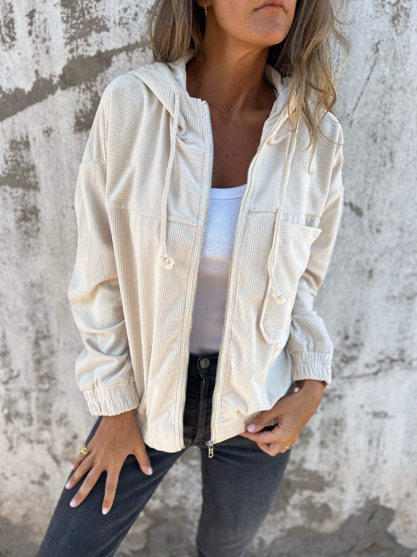 Ariellee – Kurtka Casual z Kapturem i Zamkiem